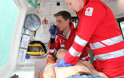 Berufsausbildung zum_zur Rettungssanitäter_in inkl. Berufsmodul