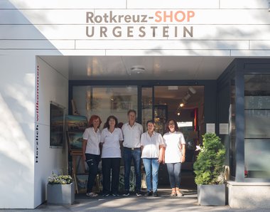 Team des Urgestein-Shops mit dem Leiter Bernhard Steiner