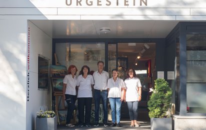 Team des Urgestein-Shops mit dem Leiter Bernhard Steiner