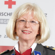 Portraitfoto von Friederike Pirringer