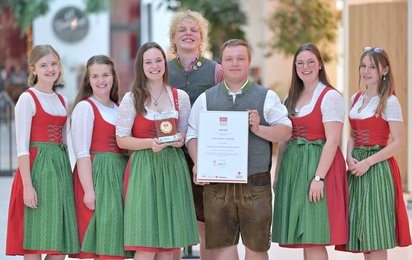ein Gruppenfoto der Landjugend Tarsdorf