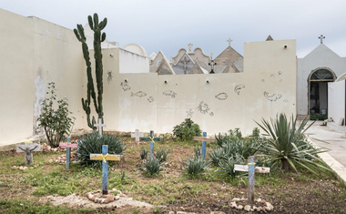 Friedhof auf der italienischen Insel Lampedusa: Tausende Geflüchtete kommen jedes Jahr im Mittelmeer ums Leben