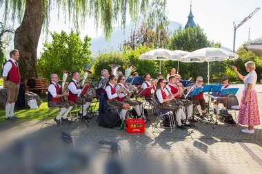 Die Musikkapelle Elsbethen umrahmte den Festakt