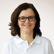 Tischler_Barbara_Versicherungswesen_Rotkreuz-Bezirksstelle-Graz-Stadt - © Rotes Kreuz Graz-Stadt/ A. Danglmaier Portrait von Barbara Tischler