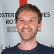 Portraitfoto von David Hahn, Bereichsleiter Jugendrotkreuz, Sachreferent Verkehrserziehung, Kinder- und Jugendschutzbeauftragter