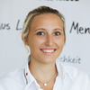 Servicedesk Mitarbeiterin Lea Schwerzel