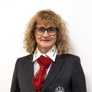 Luminita-Raluca Lechner - © Rotes Kreuz Graz-Stadt / S. Weiß Porträtfoto von Luminita-Raluca Lechner