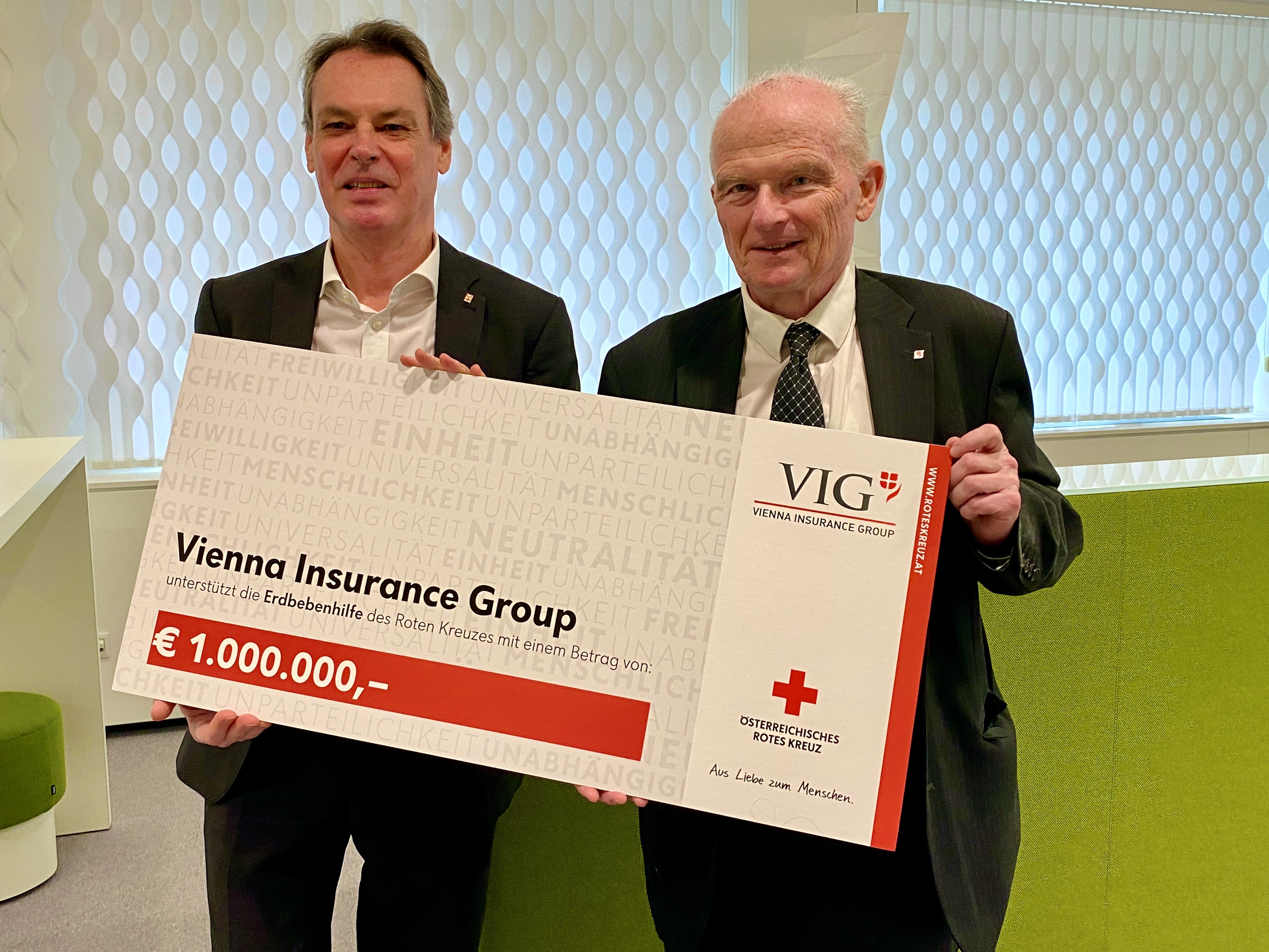 Scheckübergabe Vienna Insurance Group - © Vienna Insurance Group (VIG)