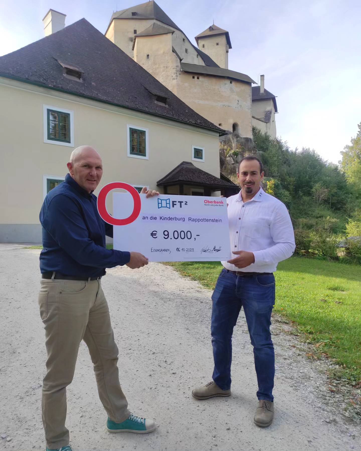 © FT Quadrat GmbH Spendenübergabe Hausmesse FT Quadrat