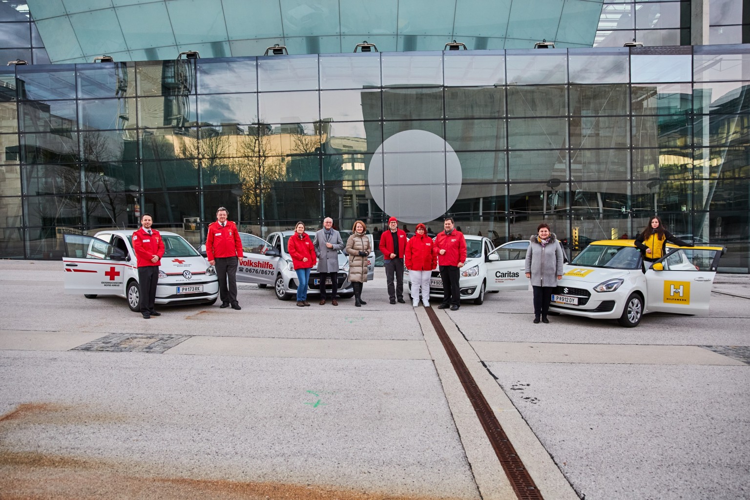 © Caritas St. Pölten/F.Gleiß Mobile Pflege Organisationen in Niederösterreich rufen anlässlich der ersten Corona-Impfung vor einem Jahr zu Impfung und Zusammenhalt auf.