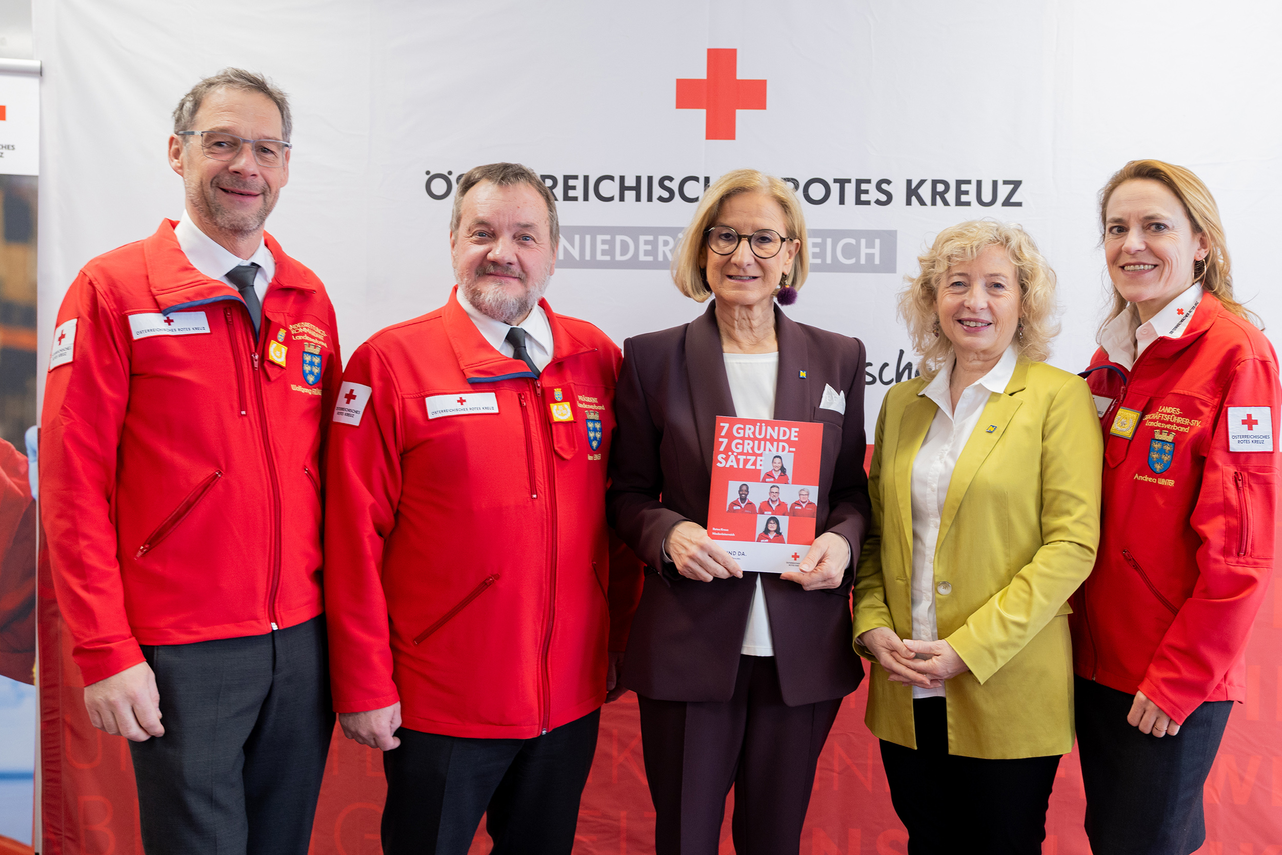 Gruppenfoto nach der Pressekonferenz
