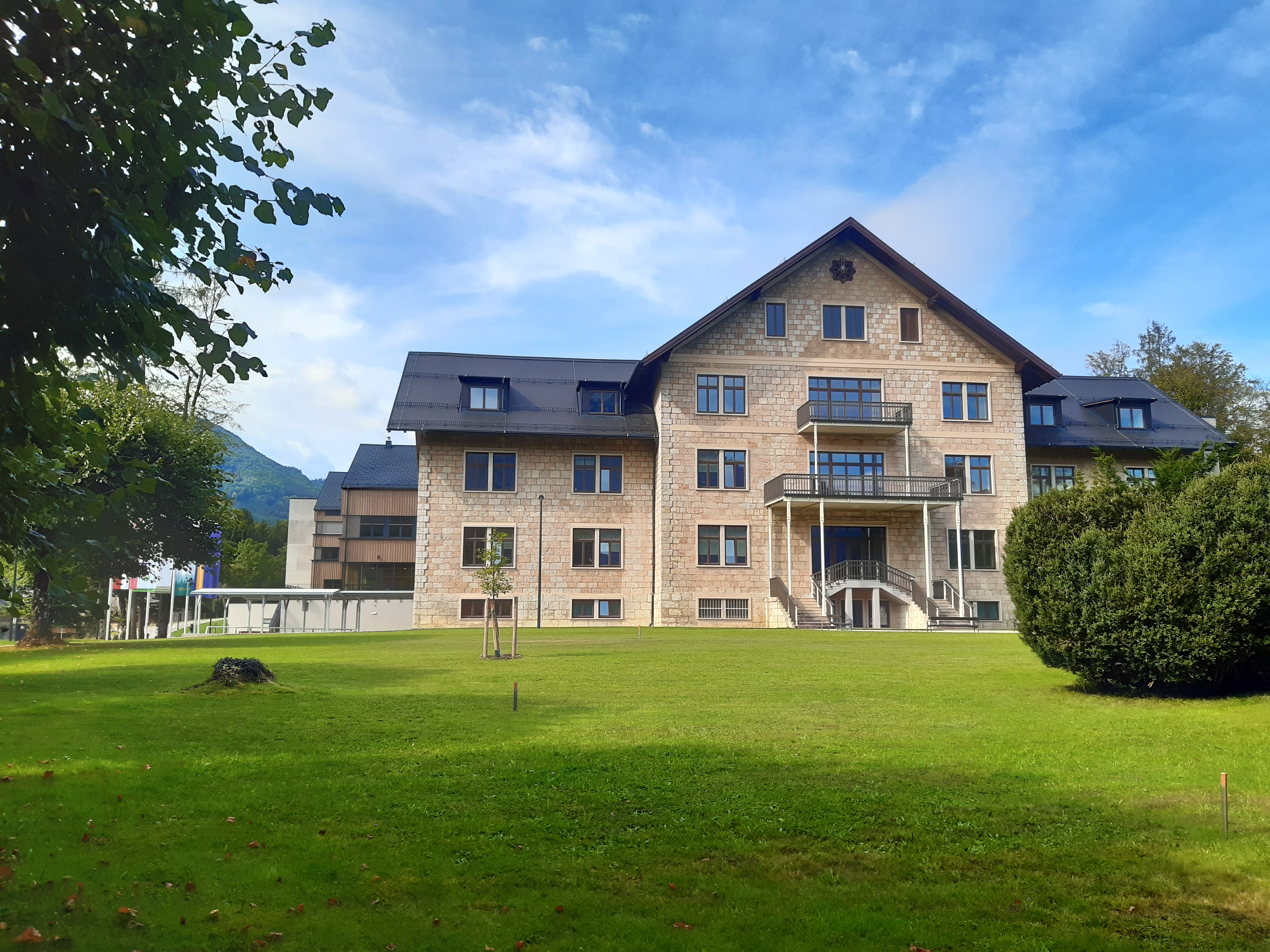 © OÖRK/Klaus Filnkössl Foto vom Waldcampus Traunkirchen