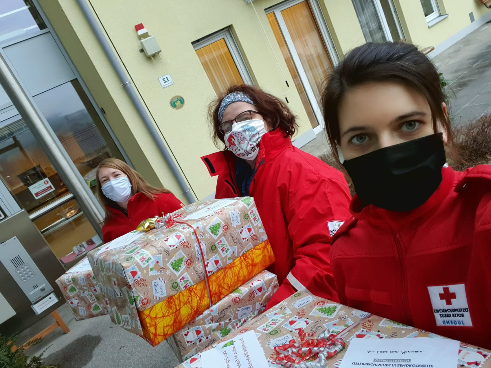 Paketübergabe Altenheim Grünburg