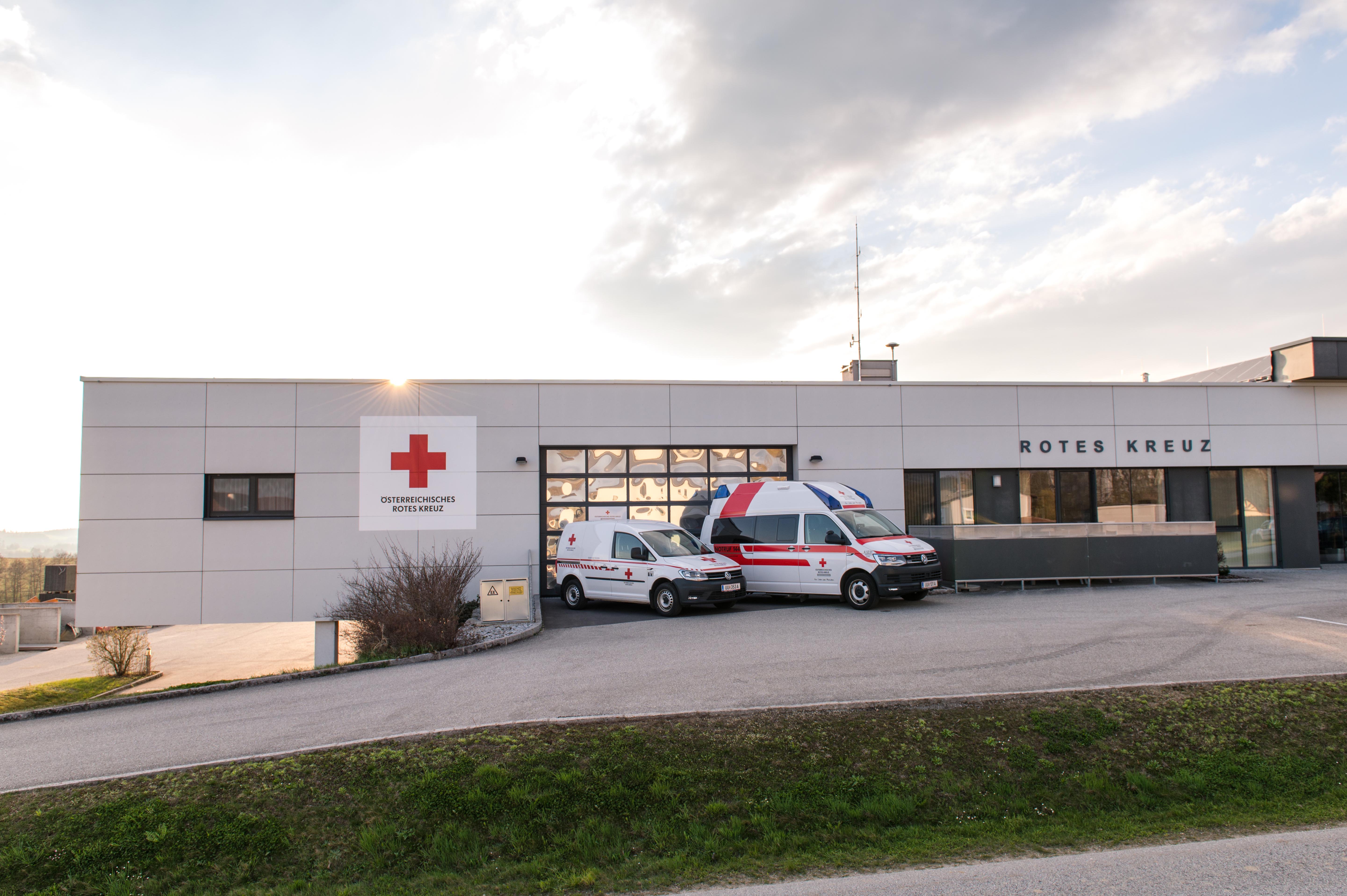 Dienststelle Herzogsdorf - © Rotes Kreuz Herzogsdorf Dienststellengebäude Rotes Kreuz Herzogsdorf