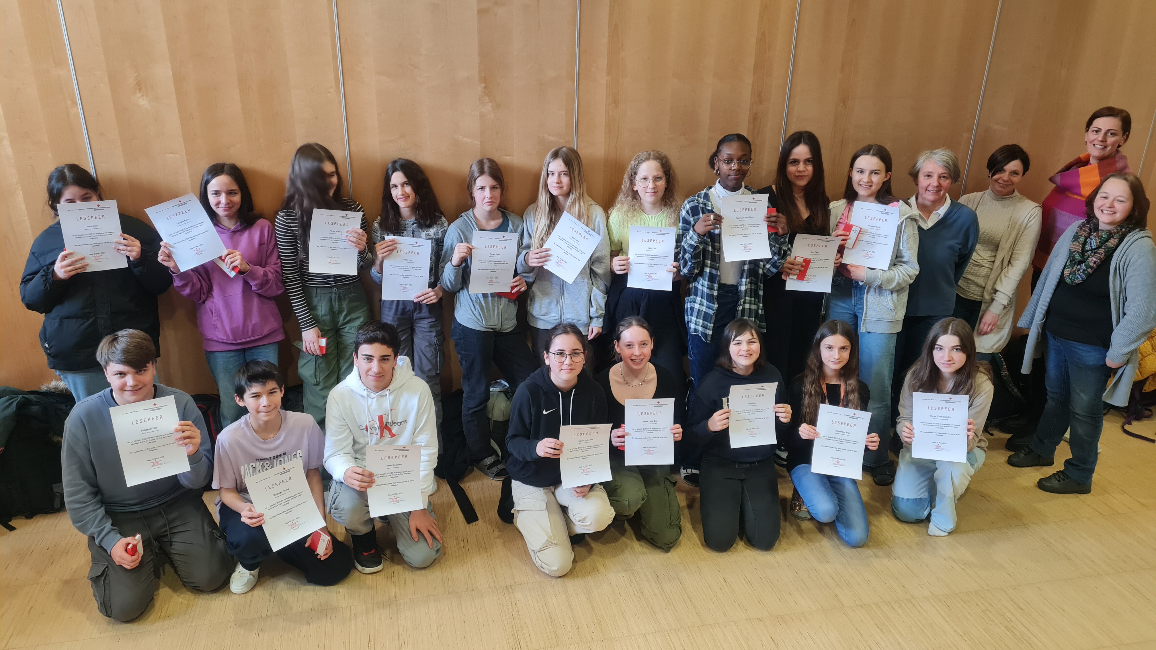 Das Team der Lesepeers der Franziskanerinnen