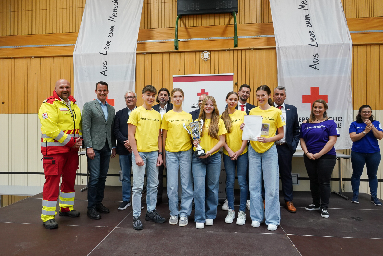 Das Team des BG/BRG Gleisdorf gewann im Bewerb Jugend II