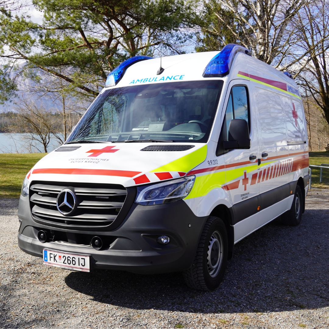 Rotkreuz-Rettungsauto