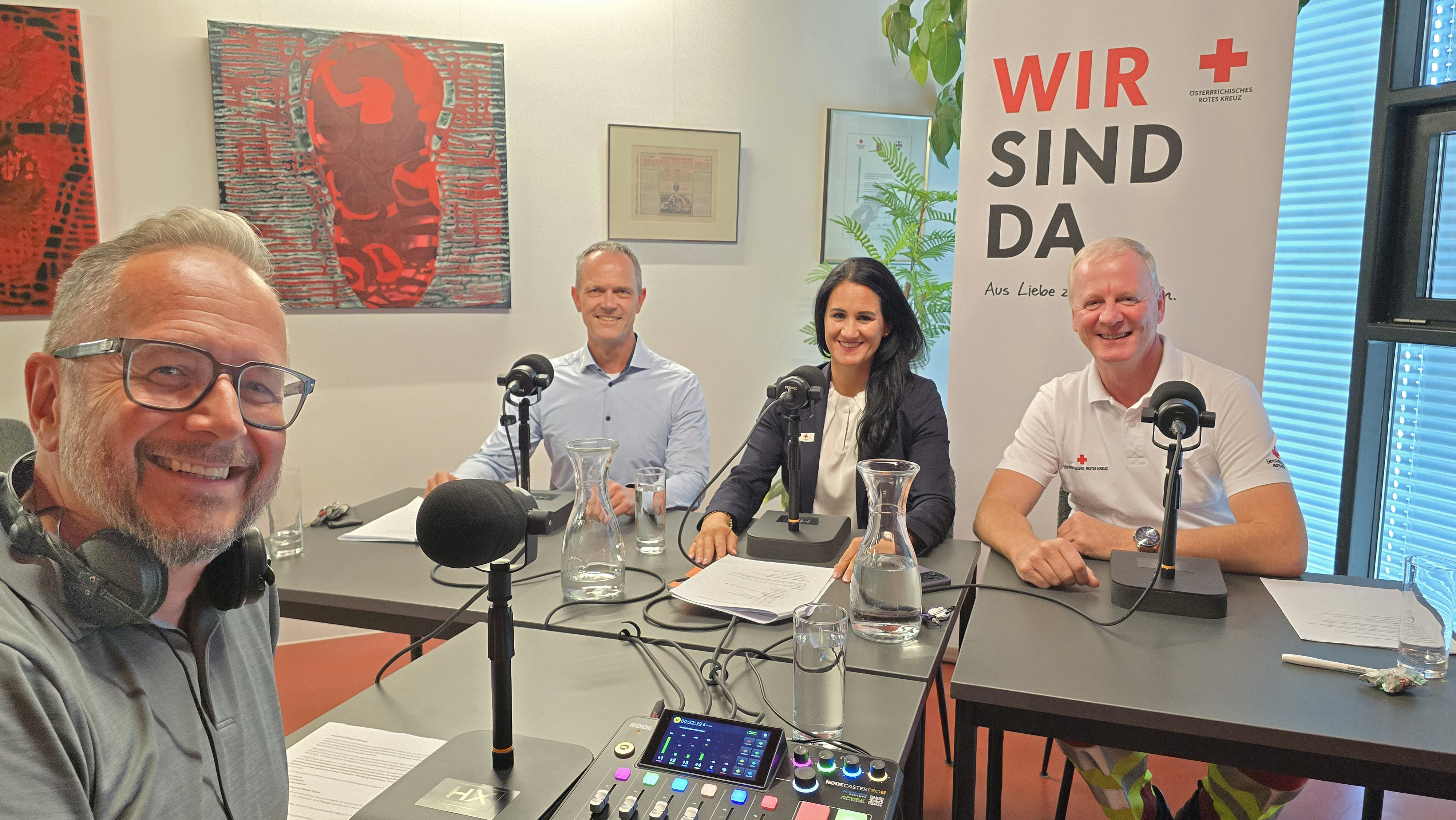 Dietmar Hartmann, Wolfgang Hartmann, Janine Gozzi & Gerhard Kräutler (v.l.n.r.)