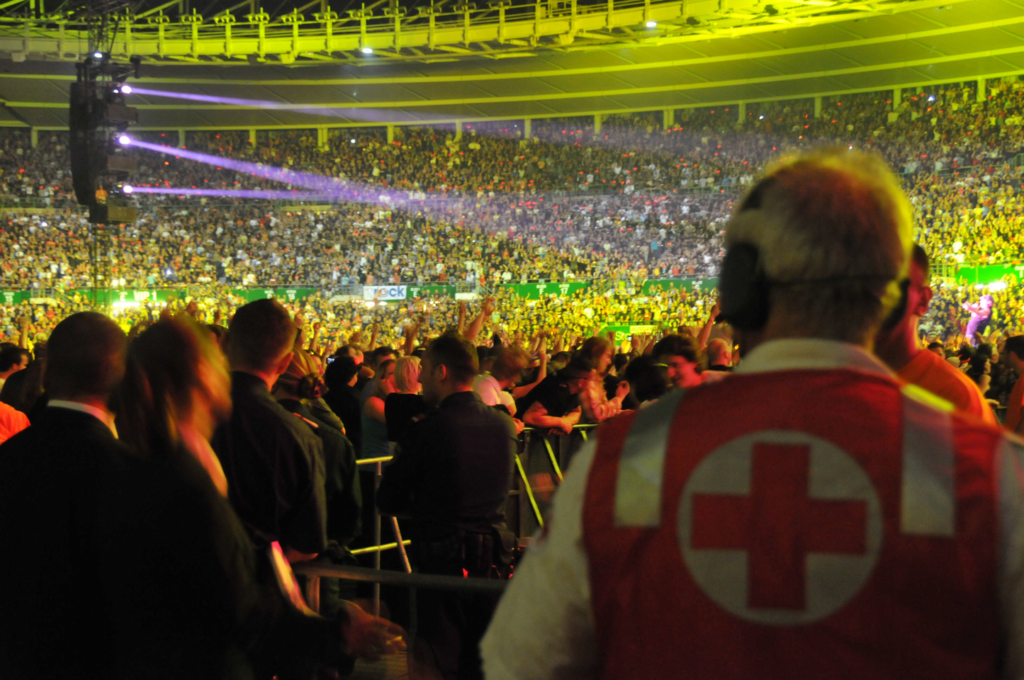 Sicherheit bei Veranstaltungen - © WRK/Armin Fauland Rockkonzert im Ernst-Happel-Stadion